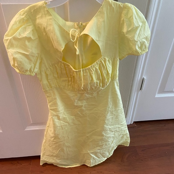 Urban Outfitters Pale Yellow Dress - Picture 2 of 2
